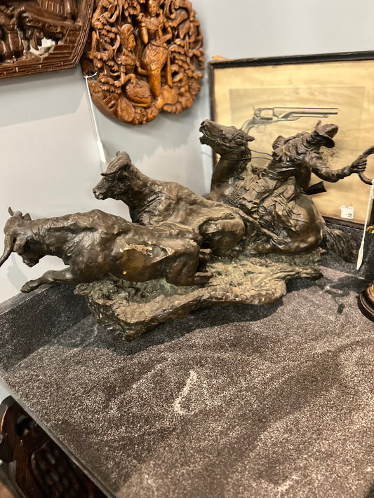 Herb Mignery Bronze "Cattle Drive"  49.53cm Fine condition no wood base. ORIGINAL!