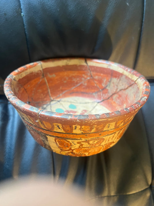 Aztec Bowl.8 in. aprox. 1400AD Repaired